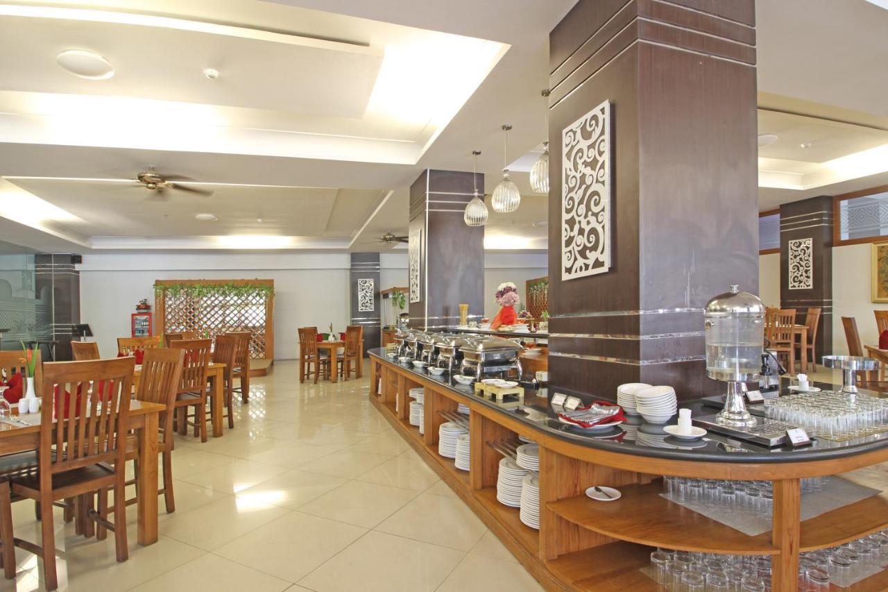 Reddoorz Premium Near Sleman City Hall Yogyakarta Ngoại thất bức ảnh