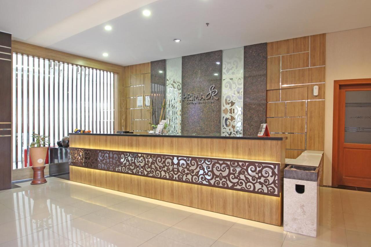 Reddoorz Premium Near Sleman City Hall Yogyakarta Ngoại thất bức ảnh